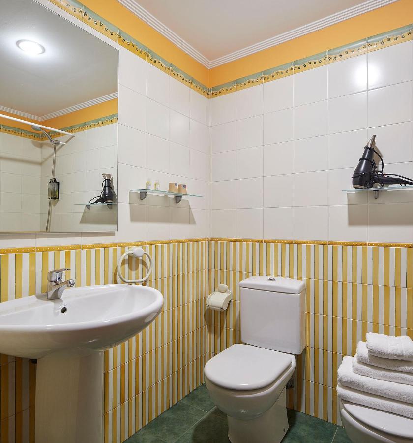 Hotel Ongi Oñate Buitenkant foto